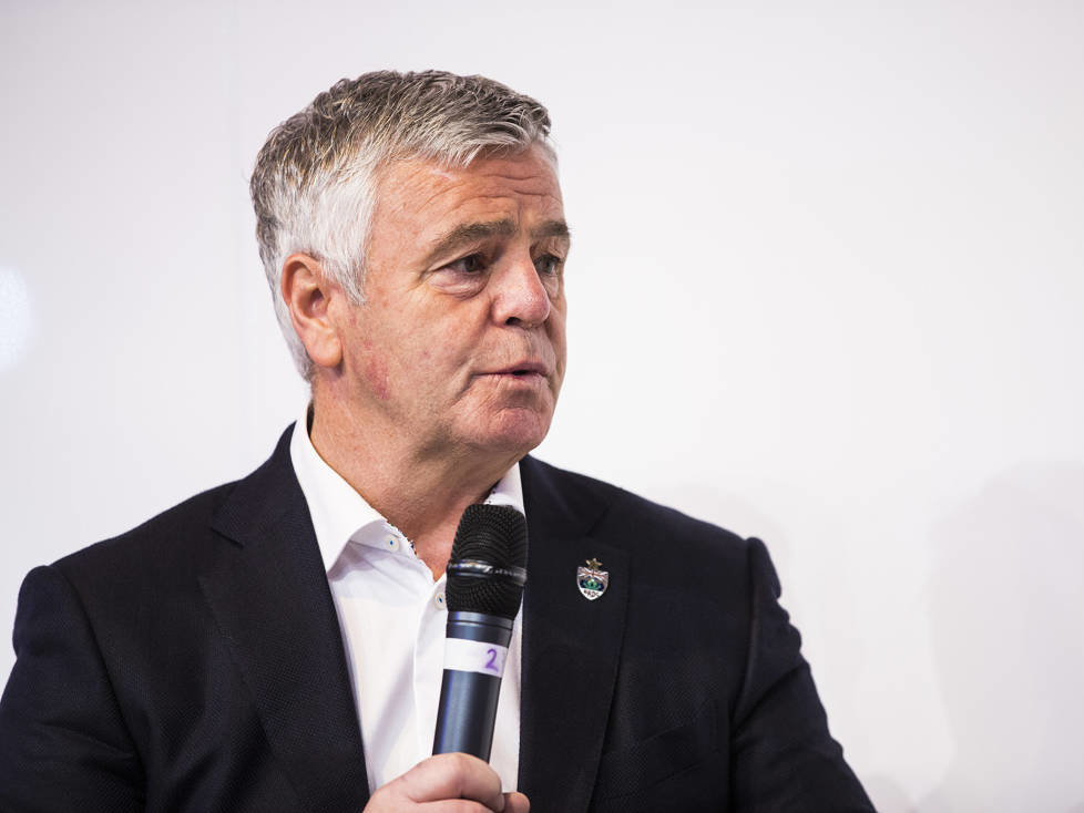 Derek Warwick