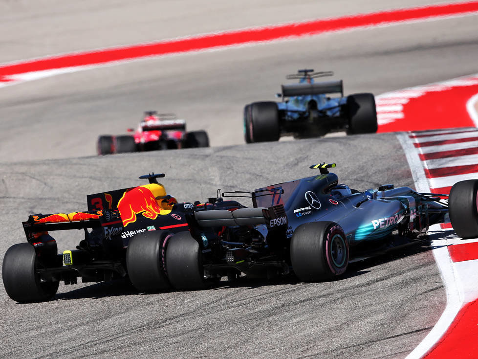 Daniel Ricciardo, Valtteri Bottas