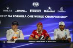 Max Verstappen (Red Bull), Sebastian Vettel (Ferrari) und Lewis Hamilton (Mercedes) 