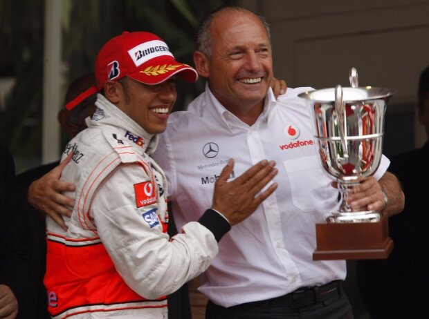 Lewis Hamilton, Ron Dennis