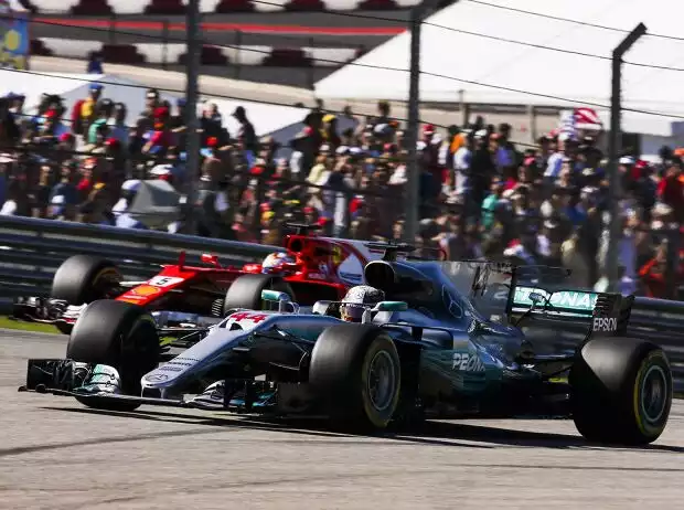 Lewis Hamilton, Sebastian Vettel Titel-Bild zur News: Lewis Hamilton, Sebastian Vettel