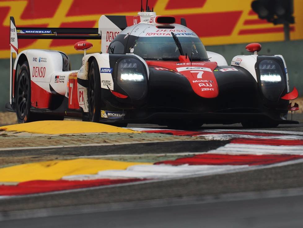 Mike Conway, Kamui Kobayashi