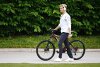 Bild zum Inhalt: Kein Radfahren im Sommer: So bezwang Rosberg Hamilton