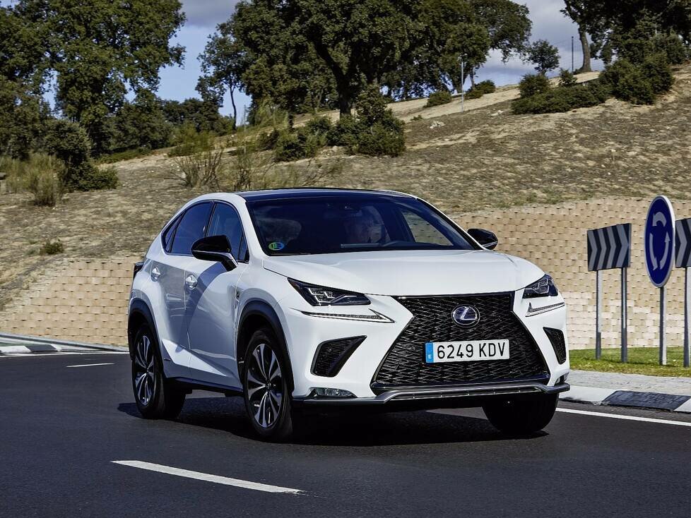 Lexus NX 300h 2017