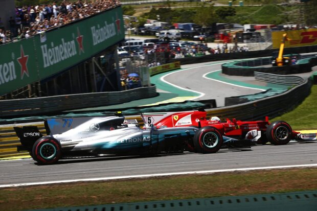 Sebastian Vettel Valtteri Bottas Ferrari Scuderia Ferrari F1 ~Sebastian Vettel (Ferrari) und Valtteri Bottas (Mercedes) ~ 