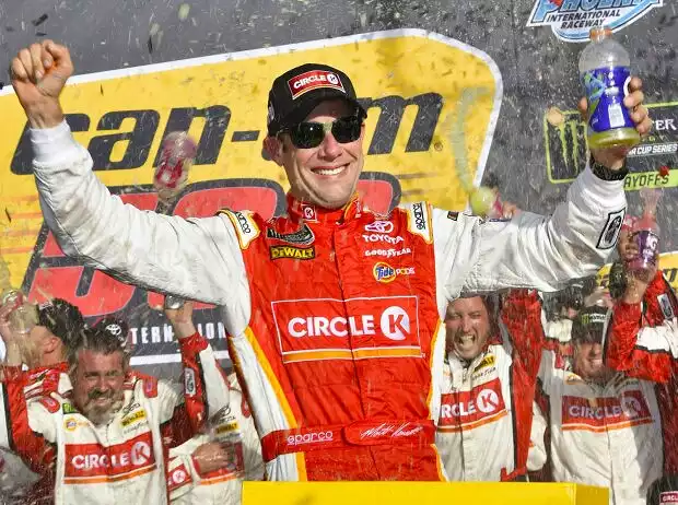 Matt Kenseth, Joe Gibbs Titel-Bild zur News: Matt Kenseth, Joe Gibbs