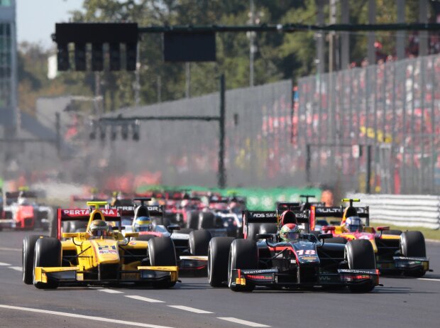 Titel-Bild zur News: Formel-2-Start