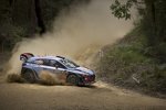 Thierry Neuville (Hyundai) und Nicolas Gilsoul 