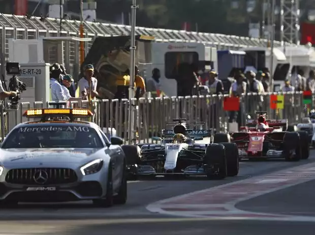 Lewis Hamilton, Sebastian Vettel Titel-Bild zur News: Lewis Hamilton, Sebastian Vettel