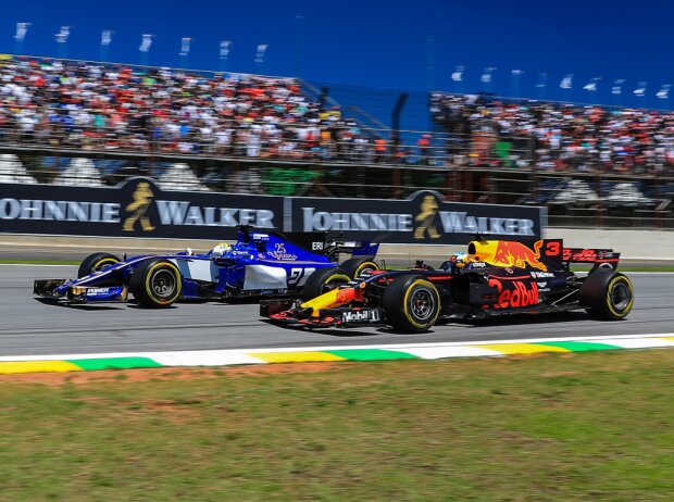 Titel-Bild zur News: Marcus Ericsson, Daniel Ricciardo