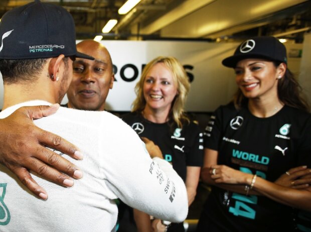 Lewis Hamilton, Anthony Hamilton, Linda Hamilton, Nicole Scherzinger