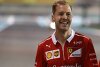 Bild zum Inhalt: Sebastian Vettel scherzt: 2018 wird "ein Spaziergang"
