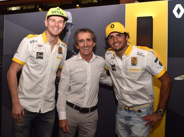 Titel-Bild zur News: Nico Hülkenberg, Alain Prost, Carlos Sainz