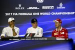 Lewis Hamilton (Mercedes), Valtteri Bottas (Mercedes) und Sebastian Vettel (Ferrari) 