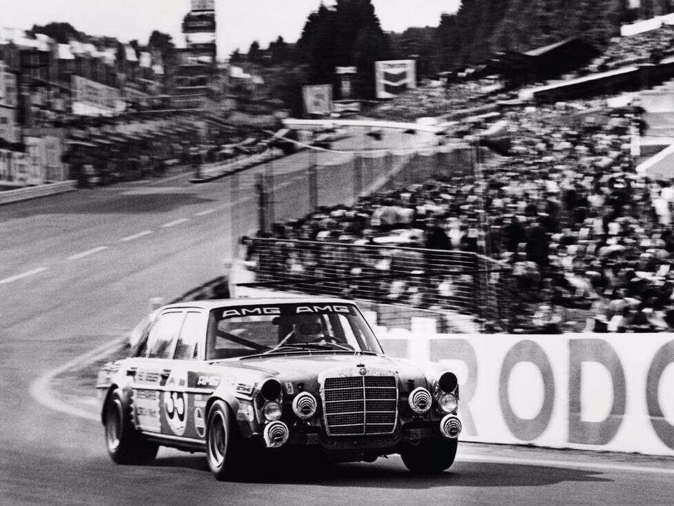 Rennsport-Tourenwagen AMG 300 SEL 6.8 in Spa-Francorchamps (1971)
