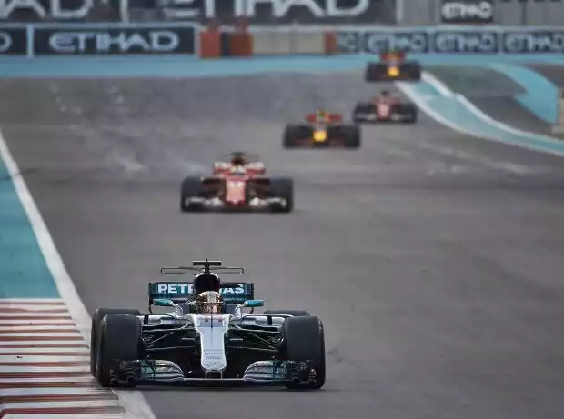 Lewis Hamilton, Sebastian Vettel Titel-Bild zur News: Lewis Hamilton, Sebastian Vettel