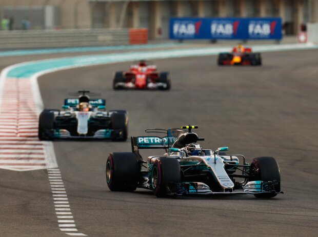 Valtteri Bottas, Lewis Hamilton, Sebastian Vettel Valtteri Bottas, Lewis Hamilton, Sebastian Vettel