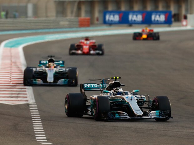 Valtteri Bottas, Lewis Hamilton, Sebastian Vettel