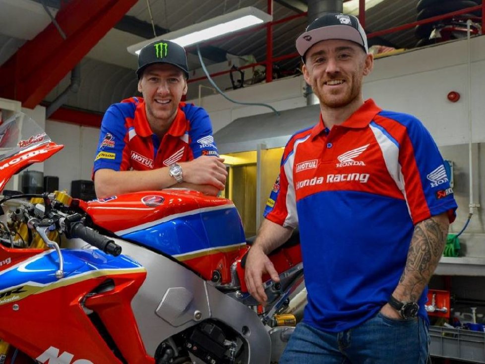 Ian Hutchinson, Lee Johnston