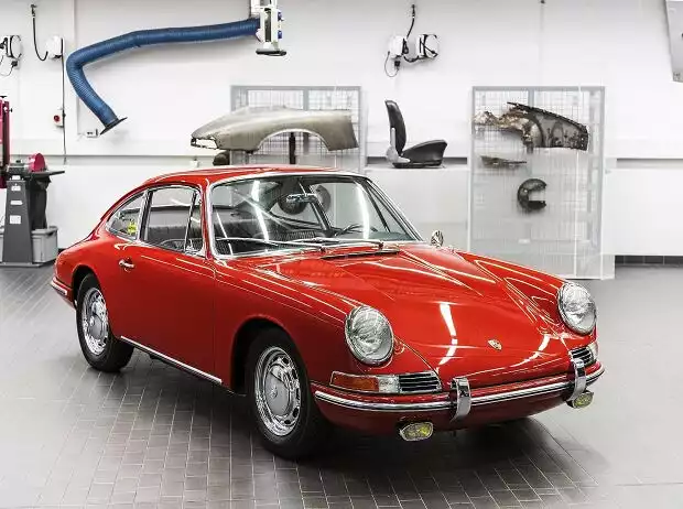 Porsche 911 (Typ 901, Bj. 1964) Titel-Bild zur News: Porsche 911 (Typ 901, Bj. 1964)