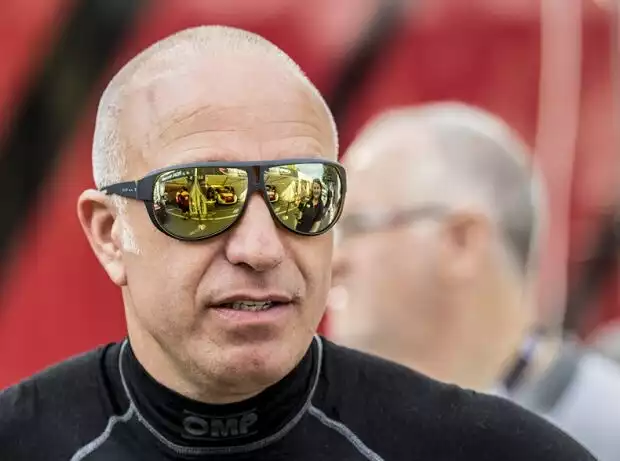 Tom Coronel Titel-Bild zur News: Tom Coronel