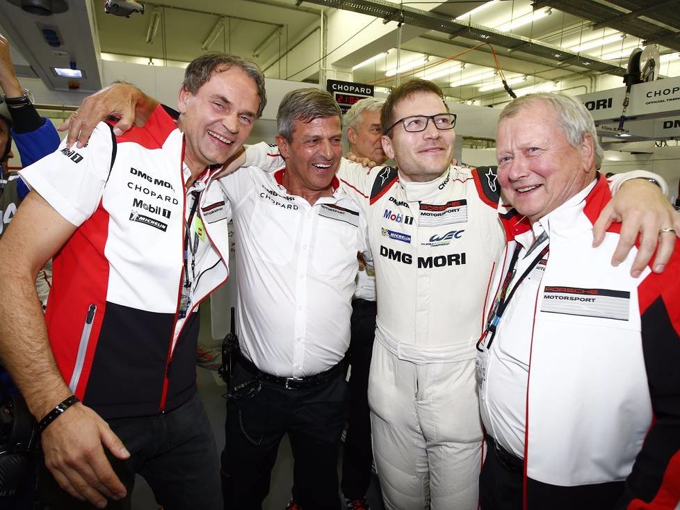 Blume, Enzinger, Seidl und Wolfgang Porsche