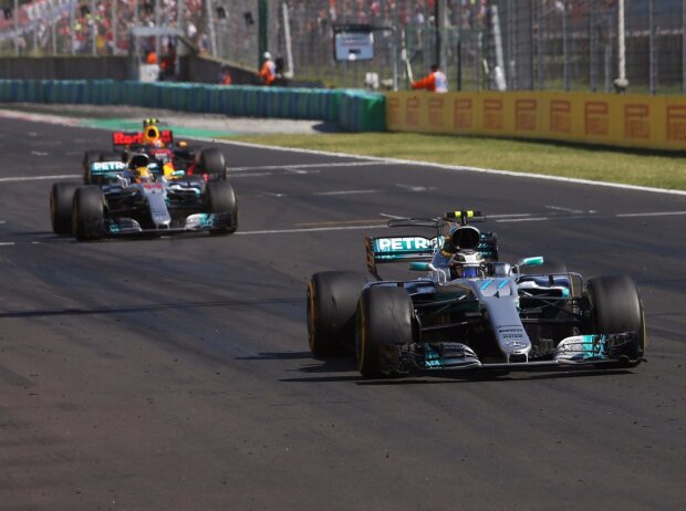 Valtteri Bottas, Lewis Hamilton, Max Verstappen