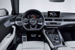 Cockpit und Innenraum des Audi RS 4 Avant 2018