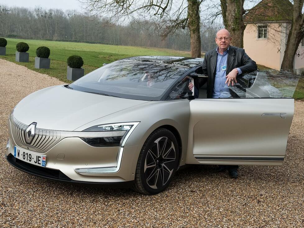 Autor Axel F. Busse mit dem Renault Symbioz