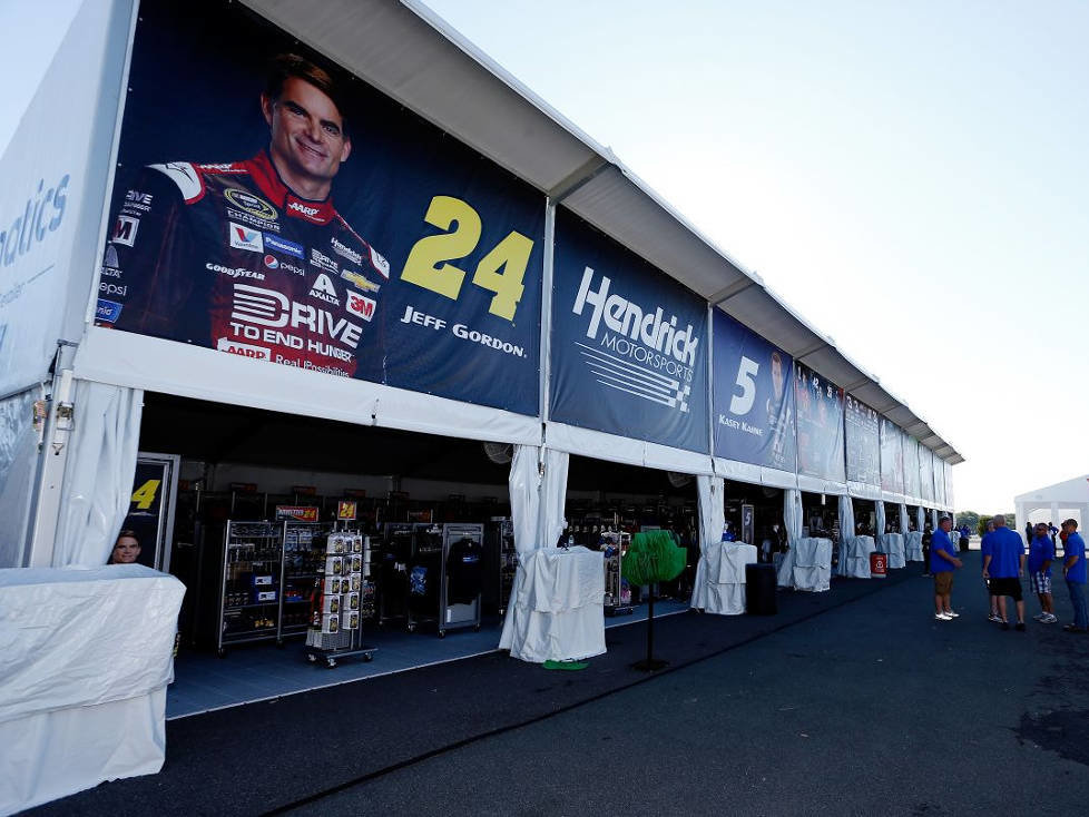 Merchandise Superstore Zelt Fanatics NASCAR