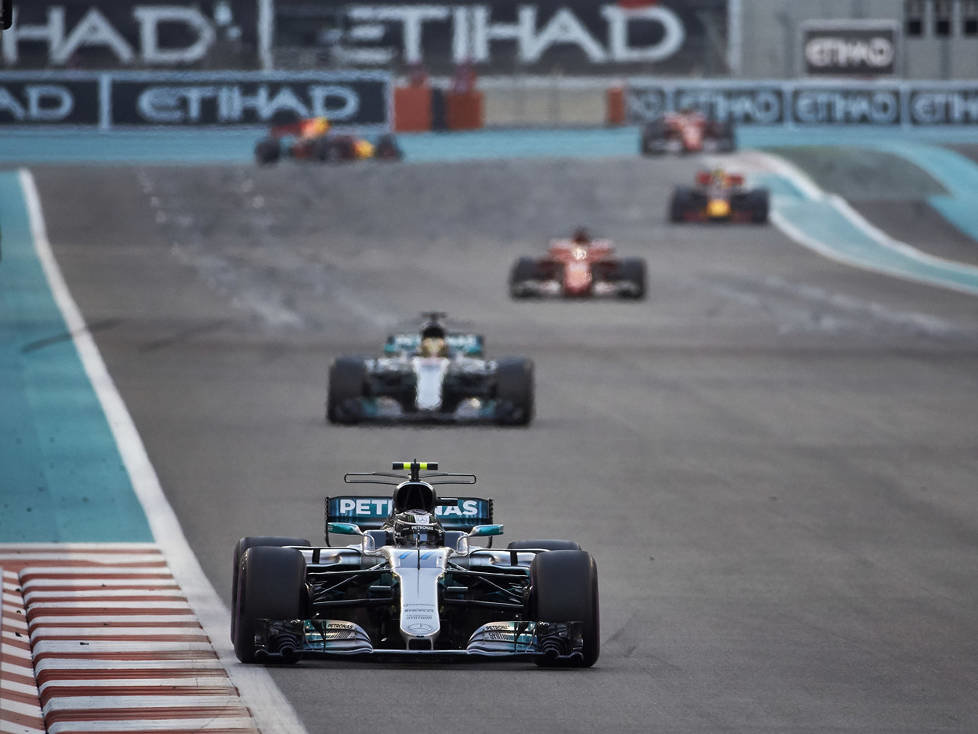 Valtteri Bottas, Lewis Hamilton