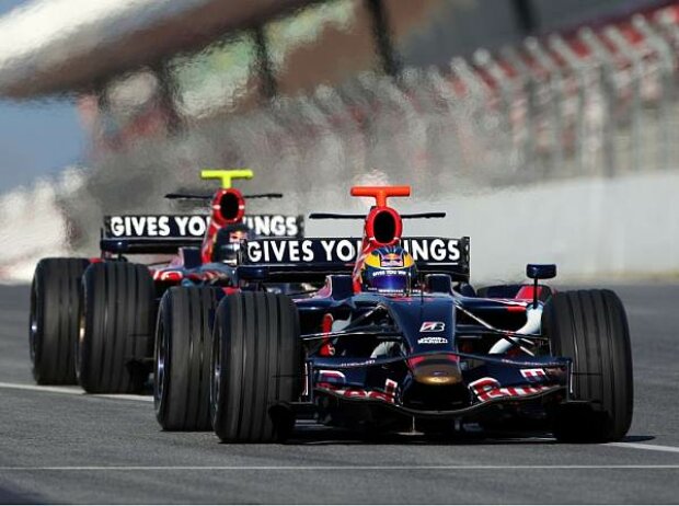 Sébastien Bourdais vor Sebastian Vettel Sébastien Bourdais vor Sebastian Vettel