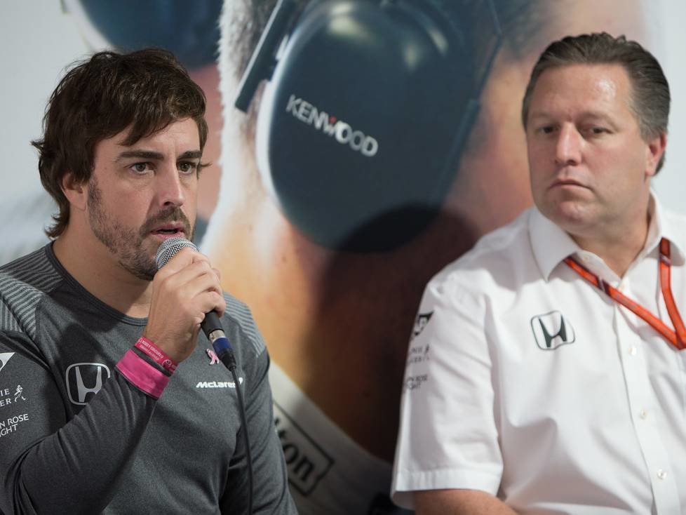 Fernando Alonso, Zak Brown