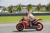 Bild zum Inhalt: Marc Marquez rätselt: Neuer Honda-Motor zu aggressiv?