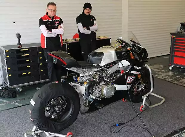 Ducati Panigale V4 Titel-Bild zur News: Ducati Panigale V4