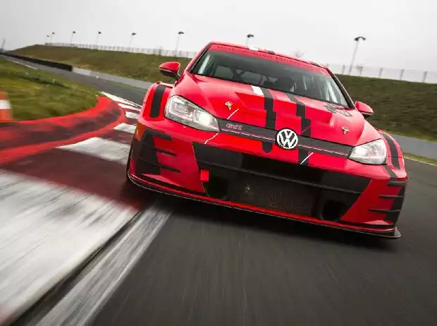 Volkswagen Golf GTI TCR Titel-Bild zur News: Volkswagen Golf GTI TCR