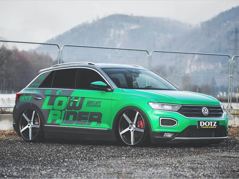 VW T-Roc mit Luftfahrwerk und Dotz-Felgen