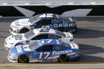 Ricky Stenhouse (Roush), Brad Keselowski (Penske) und Kyle Larson (Ganassi) 