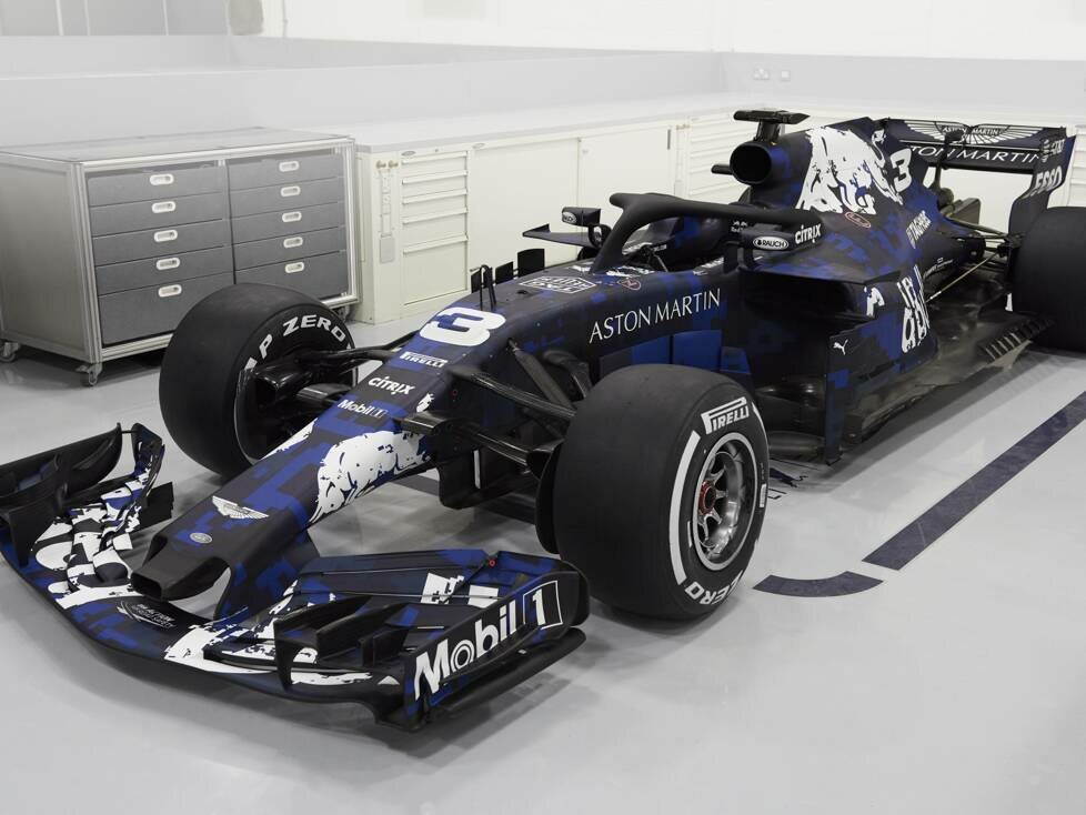 Red Bull RB14