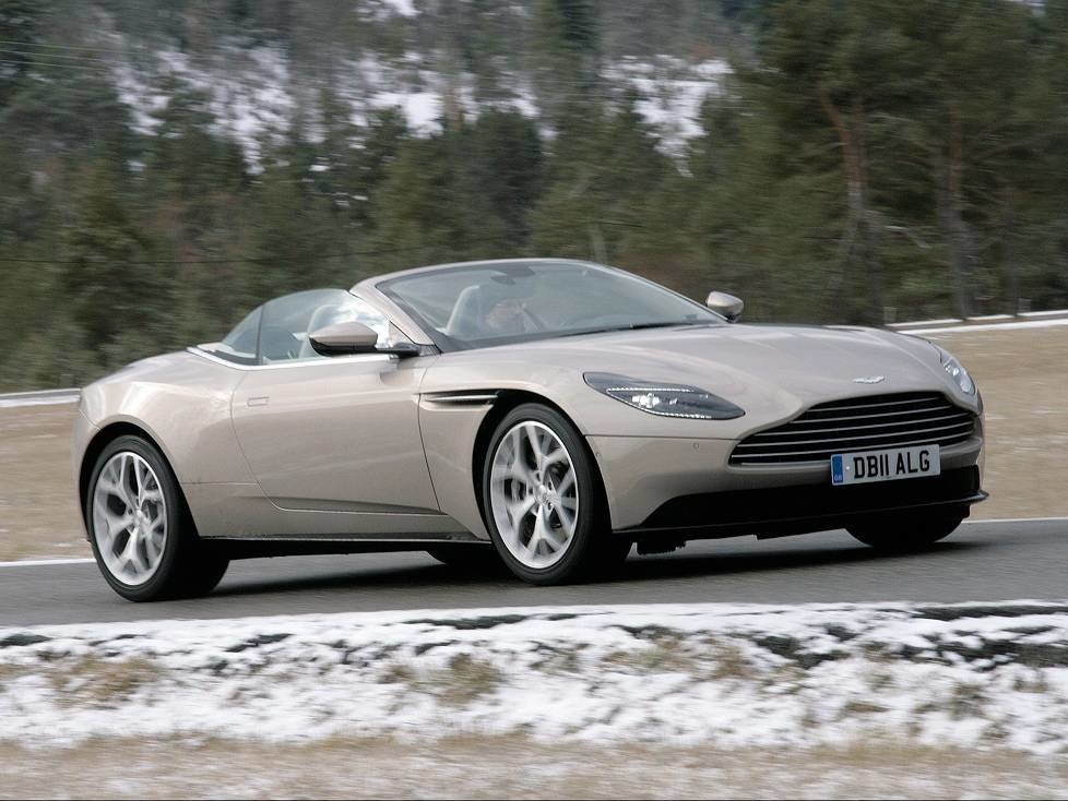 Aston Martin DB11 Volante 2018