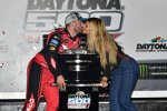 Austin Dillon (Childress) mit Ehefrau Whitney Ward