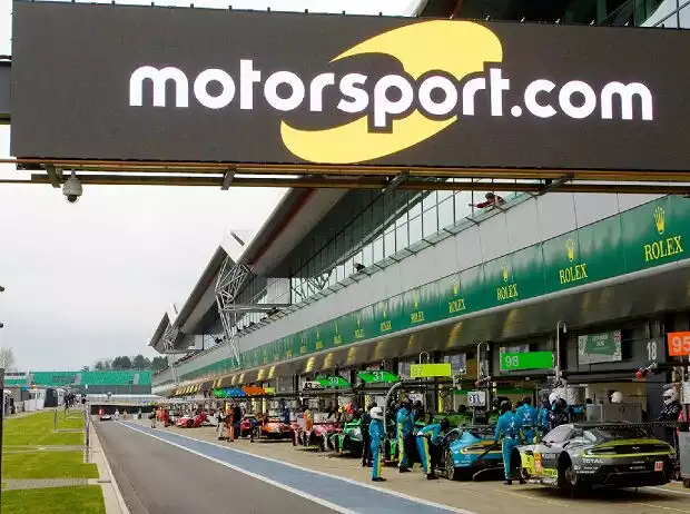 Boxengasse Le Mans Titel-Bild zur News: Boxengasse Le Mans