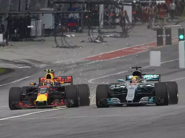 Lewis Hamilton, Max Verstappen Titel-Bild zur News: Lewis Hamilton, Max Verstappen