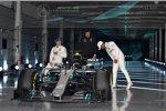 Valtteri Bottas (Mercedes), Toto Wolff und Lewis Hamilton (Mercedes) 