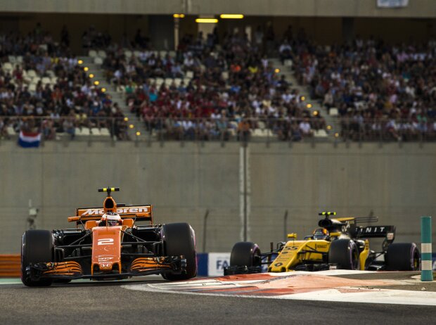 Stoffel Vandoorne, Carlos Sainz Stoffel Vandoorne, Carlos Sainz