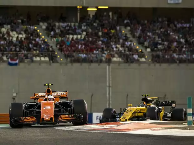 Stoffel Vandoorne, Carlos Sainz Titel-Bild zur News: Stoffel Vandoorne, Carlos Sainz