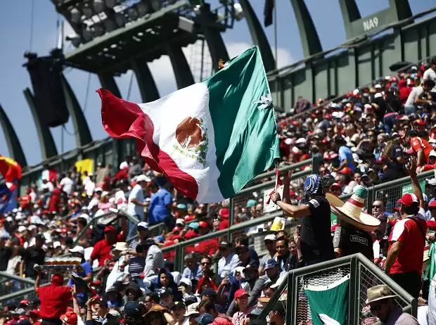 Mexikanische Flagge Titel-Bild zur News: Mexikanische Flagge