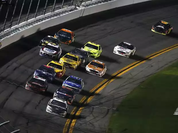 Aric Almirola, Joe Gibbs, Richard Childress Titel-Bild zur News: Aric Almirola, Joe Gibbs, Richard Childress