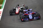 Brendon Hartley (Toro Rosso) und Romain Grosjean (Haas) 