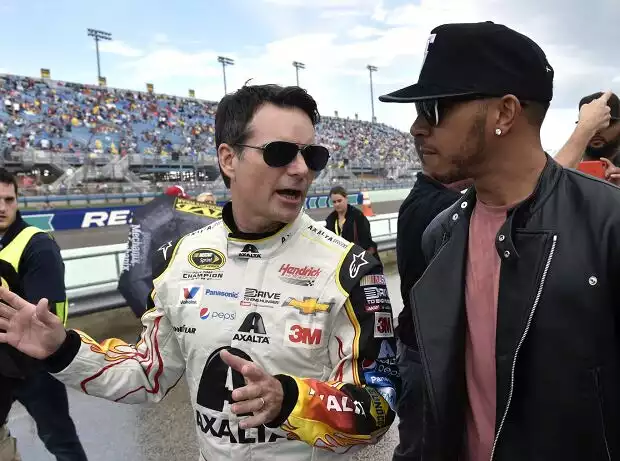 Titel-Bild zur News: Jeff Gordon, Lewis Hamilton